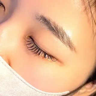 マツエク・マツパ ミルオトンヌ／ 鎌田里穂のマツエク・マツパデザイン