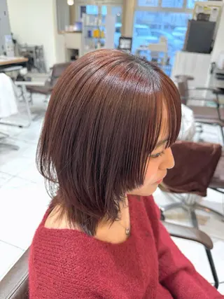 ミディアム 八木 菜美のヘアスタイル