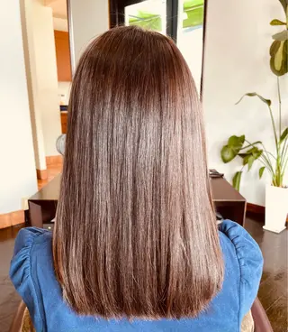 セミロング カラー La Ruelle 髪質改善Yanoのヘアスタイル