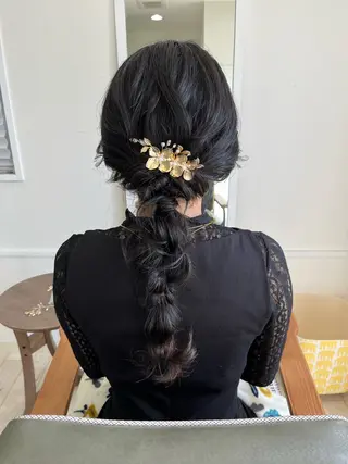 ロング ヘアアレンジ M.arc 【マーキ】のヘアスタイル