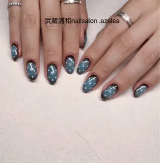 ネイル R inのネイルデザイン