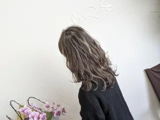 セミロング LaRmE 代表　HoHaRa.のヘアスタイル