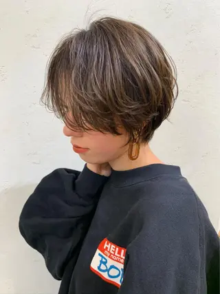 ショート カラー 仙台Ｉ韓国レイヤー Ｉ髪質改善Ｉ伊藤拓海のヘアスタイル