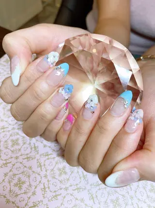 ネイル Piacere所属・Piacere 絵美のネイルデザイン