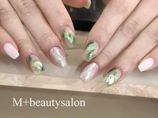 ネイル M+  Beauty Salonのネイルデザイン