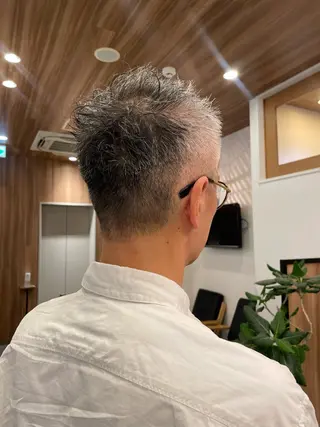 ショート ボブ ホノカのヘアスタイル