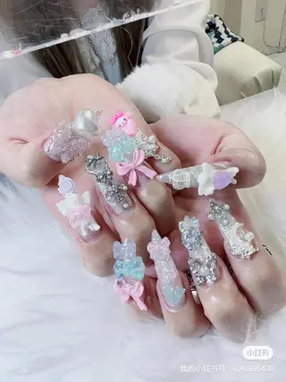 ネイル 菲菲ネイルサロン所属・FF フィフィネイルサロンのネイルデザイン