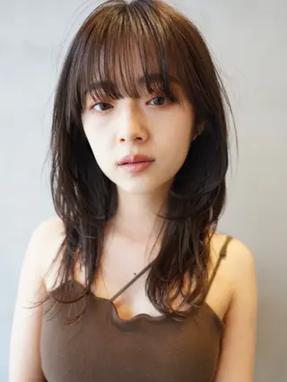 ロング カラー センターパート/ 暖色カラーayuのヘアスタイル