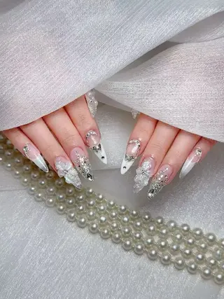 ネイル ENsalon AKIRAのネイルデザイン