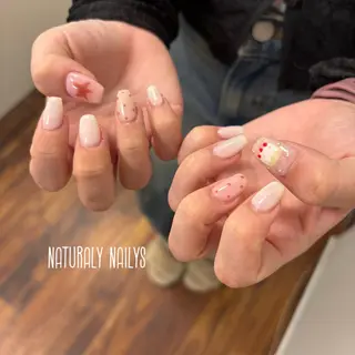 ネイル Naturaly Nailys所属・プライベートサロン rieのネイルデザイン