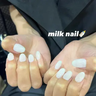 ネイル 暖色ｶﾗｰ/ﾚｲﾔｰ ｶｯﾄ/Yunaのヘアスタイル