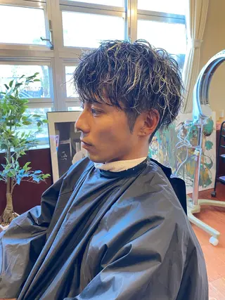 ショート カラー パーマ メンズ hairdressing salon　mulum所属・代表Masa 久屋大通駅30秒のヘアスタイル