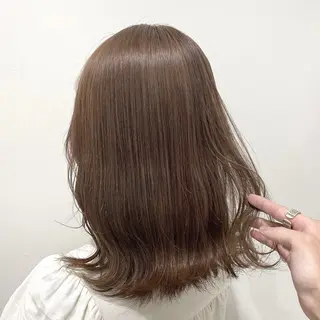 セミロング カラー Neolive Luca　御茶ノ水店所属・透明カラー/韓国風 Subaruのヘアスタイル