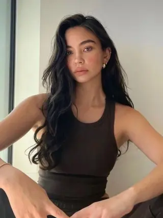 ロング 古沢 新のヘアスタイル