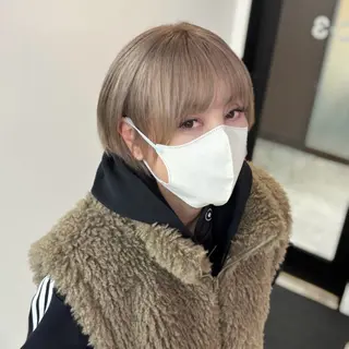 ショート カラー Ren. 🦋デザインカラーのヘアスタイル