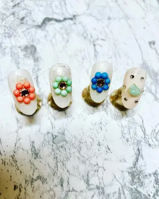 ネイル doux BORIEのネイルデザイン