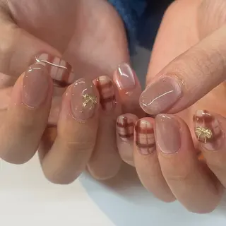 ネイル Manon Yuiのマツエク・マツパデザイン