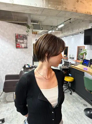 ショート C’LD hair  produce /シールドヘア所属・モテ髪/ボブ/ショー ト/アダチフウトのヘアスタイル