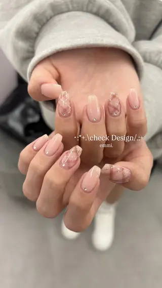 ネイル GO TODAY SHAiRE SALON 表参道colore店所属・emmi nailのネイルデザイン