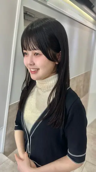 セミロング GO TODAY SHAiRE SALON 広島店所属・三輪 恭平のヘアスタイル