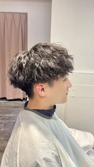 パーマ メンズ メンズサロン　アソビ所属・田中公亮/失敗 しないメンズパーマのヘアスタイル