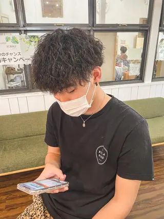 ショート パーマ YURAGI🤍 SAEのヘアスタイル