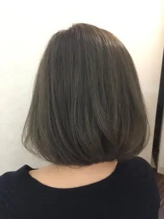 ミディアム ili心斎橋所属・韓国レイヤーカット KOUKIのヘアスタイル