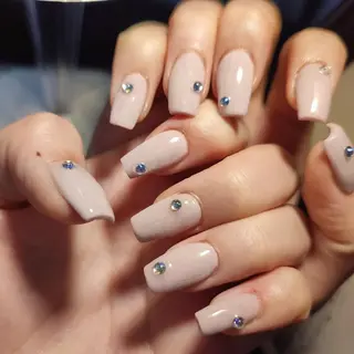 ネイル RUNWAY 　　の眉毛・アイブロウイメージ