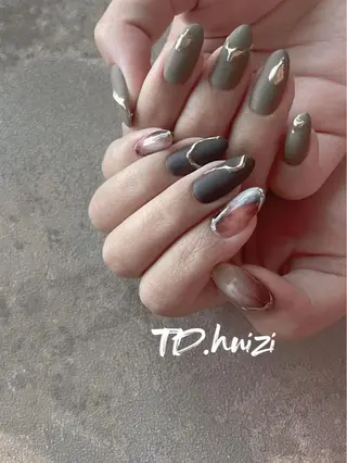 ミディアム めぐみのネイルサロン 惠のネイルデザイン