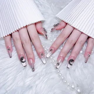 ネイル Ugirl Nail Pinpin🤍のネイルデザイン