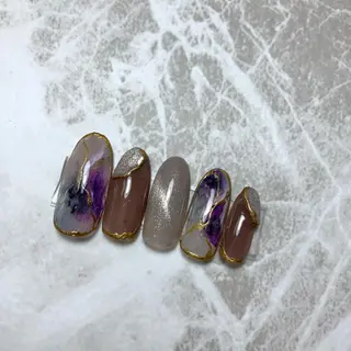 ネイル repos~ルポ~所属・里見 麗のネイルデザイン