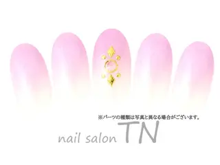 ネイル 横岩 夕依のネイルデザイン