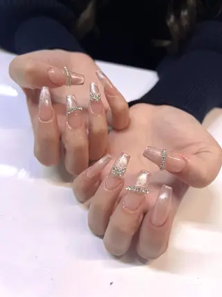 ネイル Nail Salon L'arc所属・💊大阪/心斎橋 moni🧠のネイルデザイン