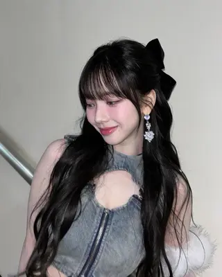 ロング カラー ハイトーン/韓国 レイヤー/るか🎀のヘアスタイル