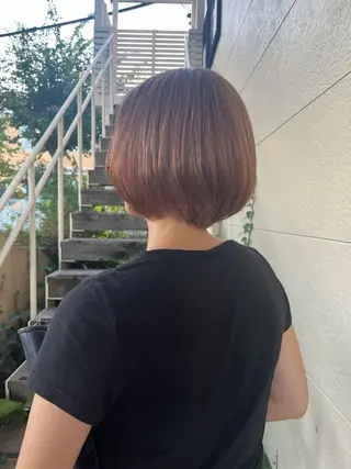 ショート ルプラボウ／艶カラー ／髪質改善／アサミのヘアスタイル