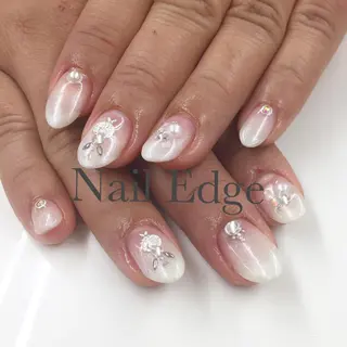 ネイル マツエク・マツパ Nail Edgeのネイルデザイン