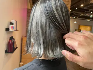 ミディアム SALOWIN心斎橋Suite店所属・【髪質改善の専門店】 🫧鷹司郎のヘアスタイル