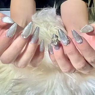 ネイル hohomi .のネイルデザイン