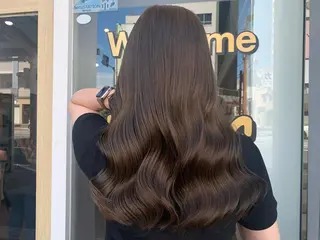 セミロング カラー パーマ ヘアアレンジ メンズ キッズ ネイル マツエク・マツパ アイブロウ 🤍韓国風/艶髪🤍 鳥越美羽のヘアスタイル