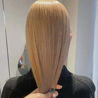 セミロング カラー cipre シンモン チナリのヘアスタイル