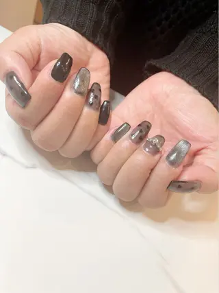 ネイル Tweedia sayaneeのネイルデザイン