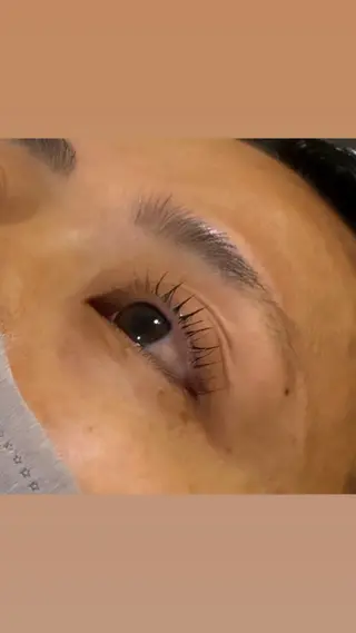 マツエク・マツパ crece💫 kurumiのヘアスタイル