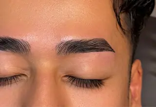 アイブロウ eyebrow salon GatoU所属・GatoU ゆうなのマツエク・マツパデザイン