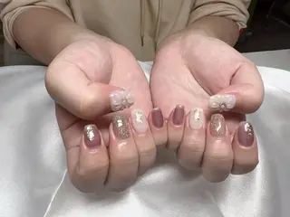 ネイル Ui_Amor (パラジェル)のネイルデザイン