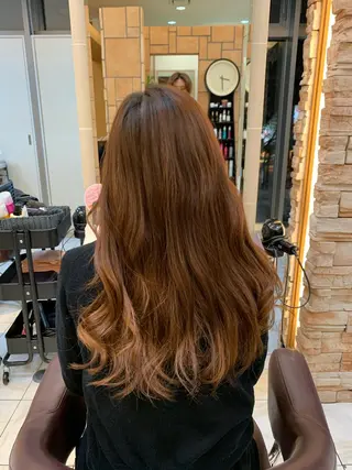 ロング ⭐️透け感カラー /齊藤容史⭐️のヘアスタイル