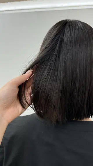 メンズ ショート NIYONAIR 濱田芽衣のヘアスタイル