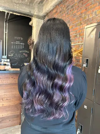 カラー the BRIDGE 加藤みのりのヘアスタイル