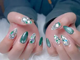 ネイル Neko nail所属・グエン ミンのネイルデザイン