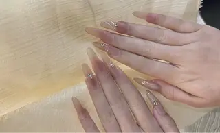 ロング Kurehashi Yui🧸のネイルデザイン