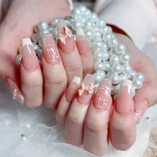 ネイル M🌷nail 長さだし専門店のネイルデザイン
